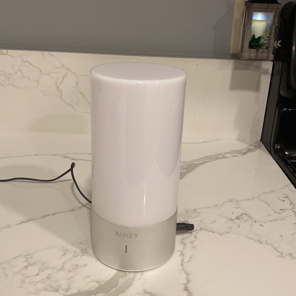 Aukey Table Lamp